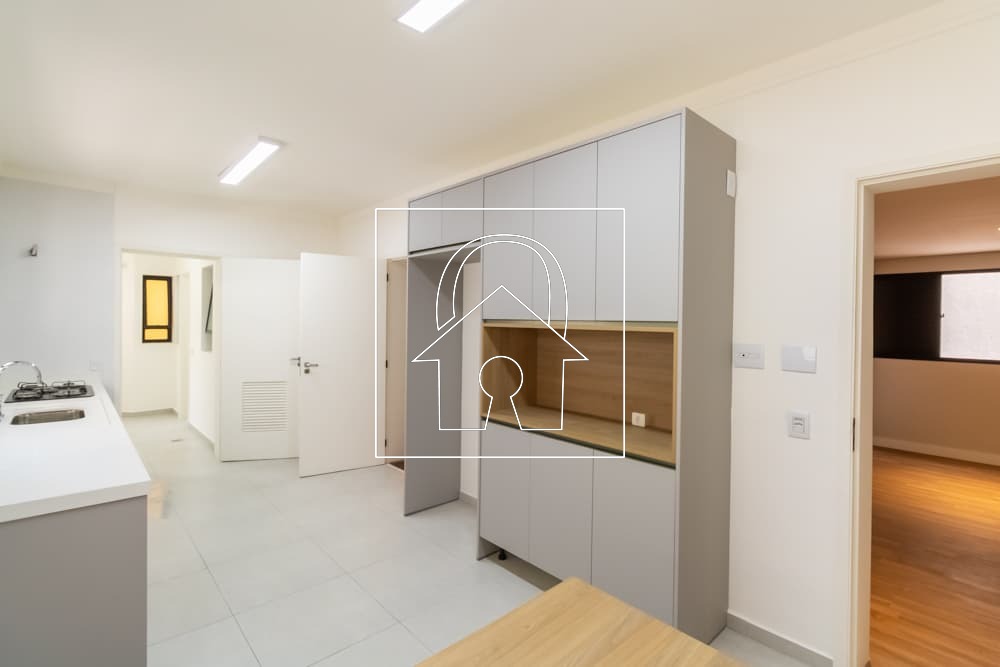 Apartamento à venda com 3 quartos, 175m² - Foto 12