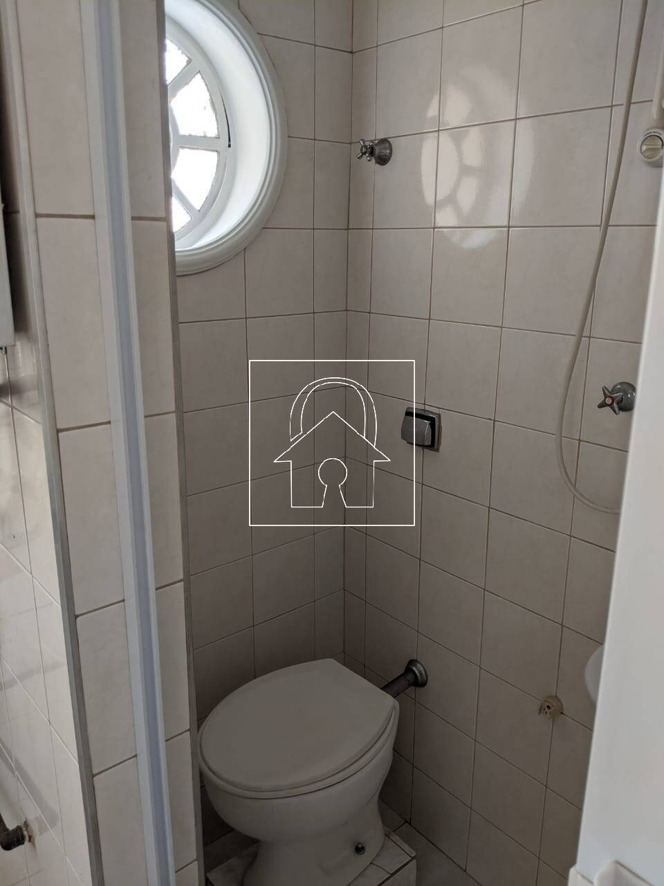 Apartamento à venda com 2 quartos, 70m² - Foto 15