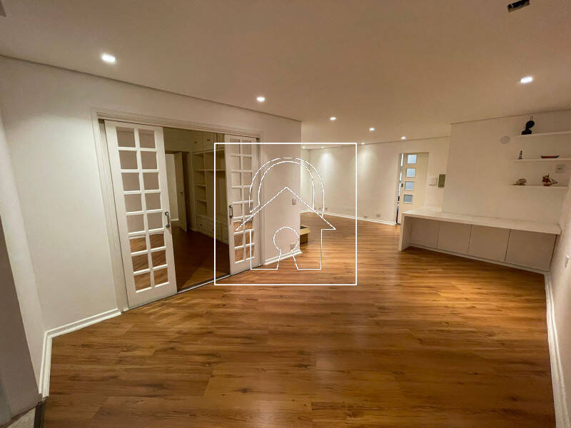 Apartamento à venda com 3 quartos, 130m² - Foto 2