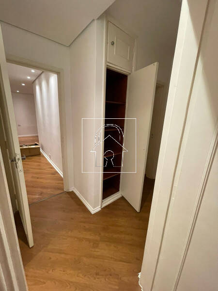 Apartamento à venda com 3 quartos, 130m² - Foto 13